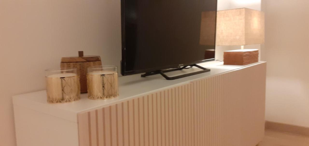 Apartamento- Atico En Mijas Costa , Con Piscina. Sitio de Calahonda المظهر الخارجي الصورة
