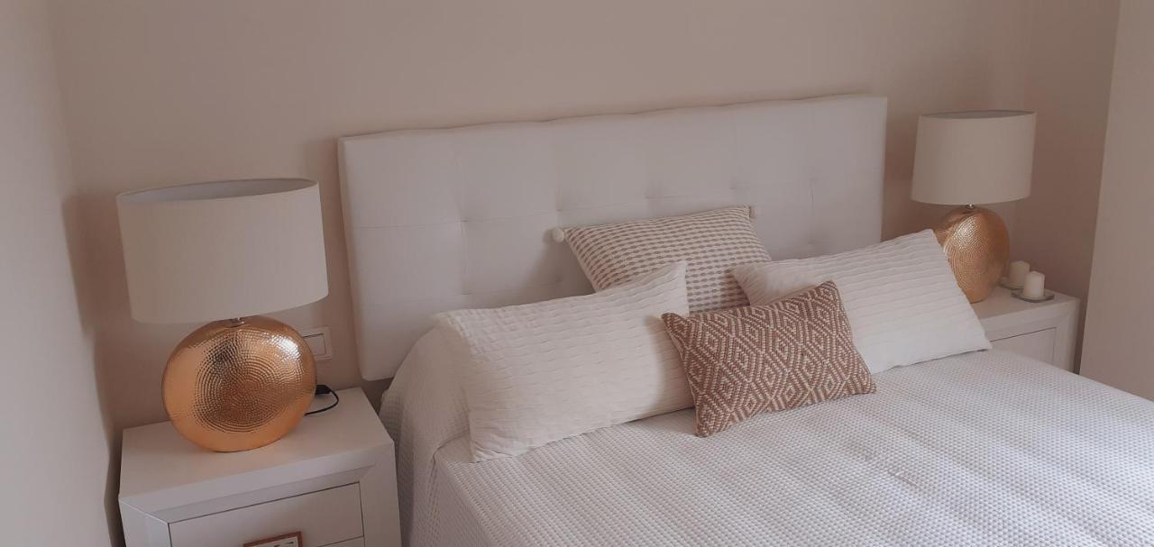 Apartamento- Atico En Mijas Costa , Con Piscina. Sitio de Calahonda المظهر الخارجي الصورة